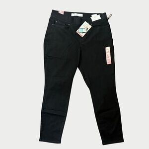 Signature by Levi Strauss Black Pull-On Skinny Jeans NWT